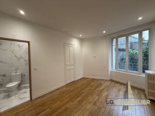  Appartement à louer 3 pièces 71 m²