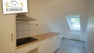  Appartement à louer 4 pièces 90 m²