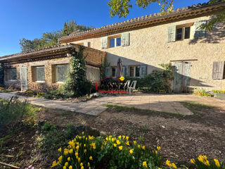  Maison à vendre 7 pièces 264 m²