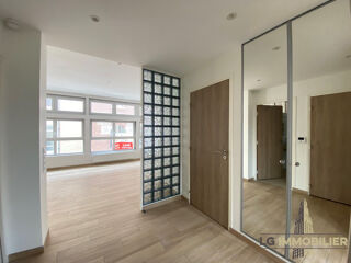  Appartement à louer 3 pièces 74 m²