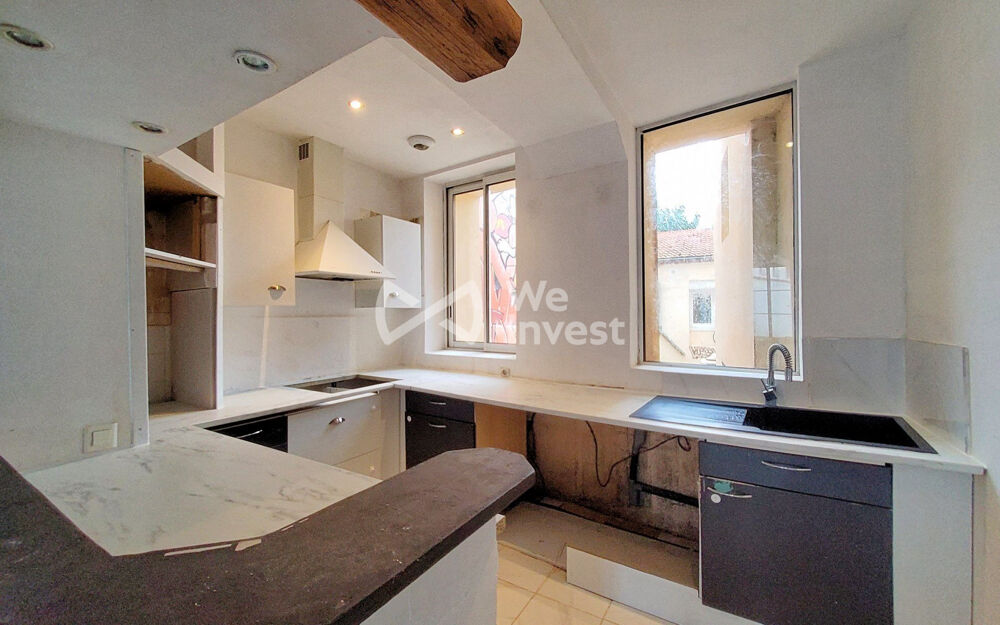 Maison de 155 m² avec sa cour interieur privative, cave et 5 ch