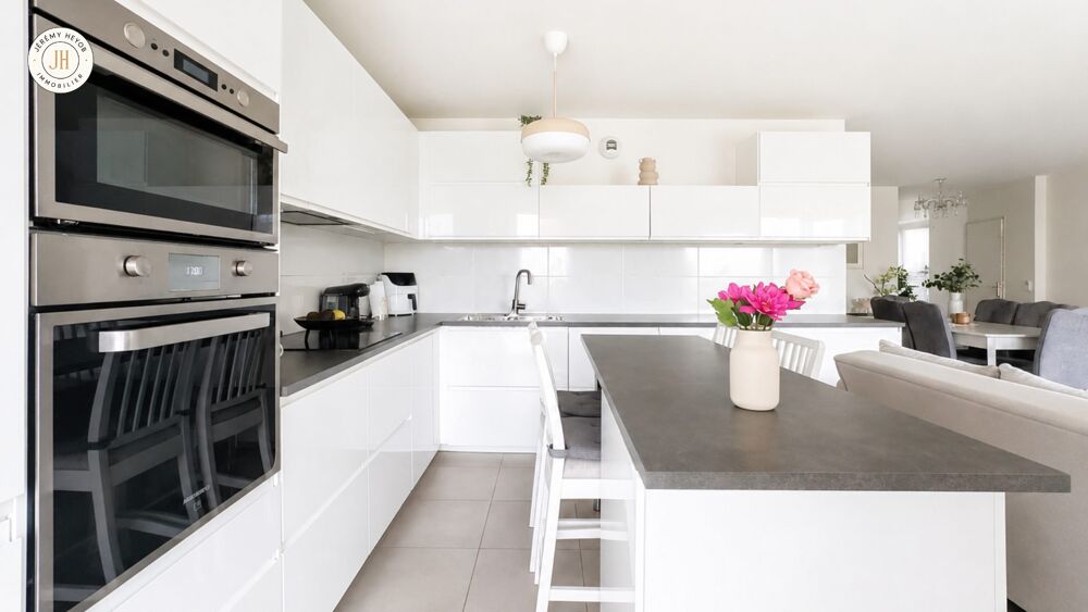 Vente Appartement Lucas un appartement t4 avec grand balcon et garage à Saint-Pri Saint-priest