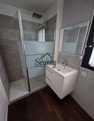  Appartement � vendre 5 pi�ces 84 m�