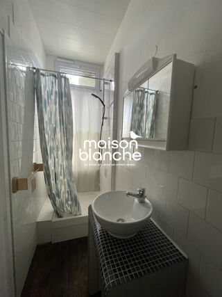  Appartement à louer 2 pièces 39 m²