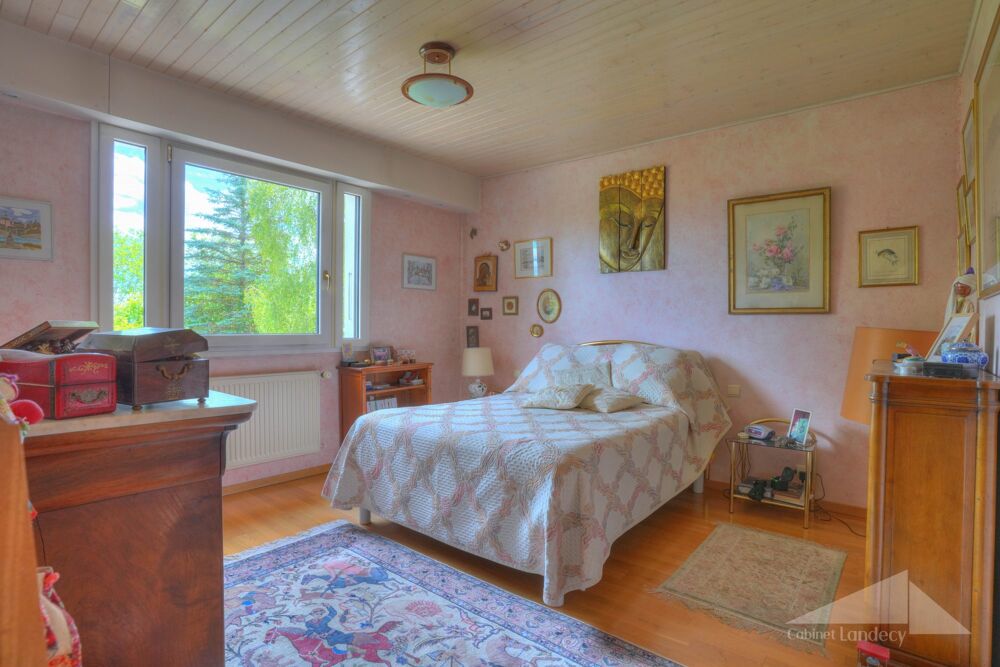 � vendre  Maison Gex (01170)