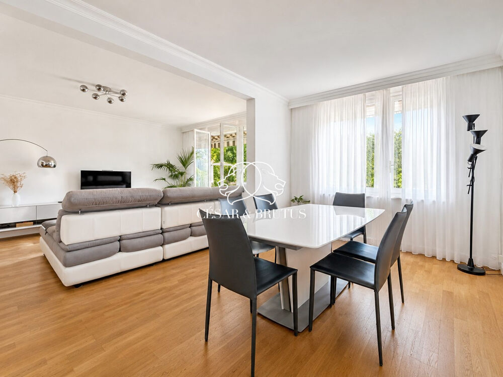 Appartement 5 pièces familial coeur Monplaisir