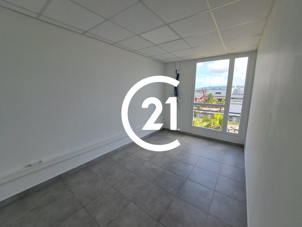   LE LAMENTIN - ZI Lézarde - Bureau comme neuf de 85 m² Le lamentin