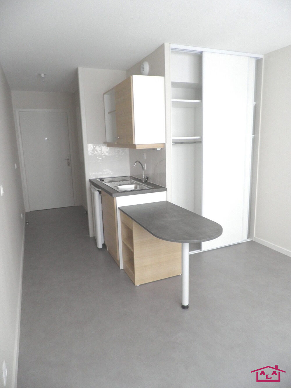 Location Appartement Joli studio dans résidence récente Grenoble