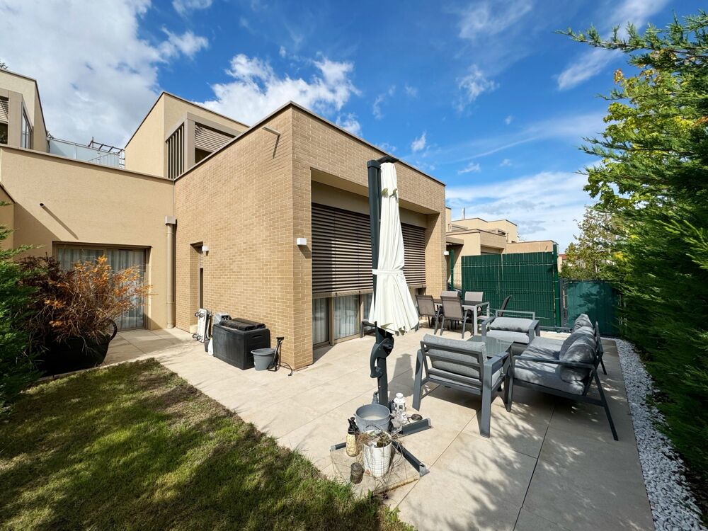 � vendre  Appartement Ferney-Voltaire (01210)