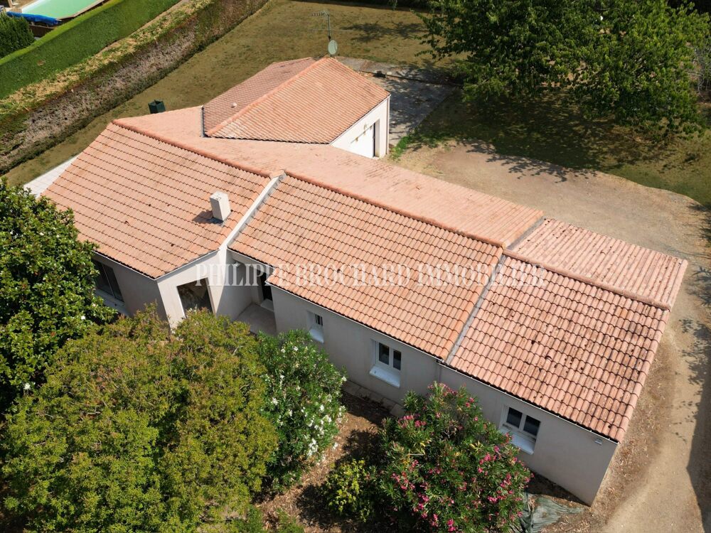 Plain pied 4 chambres beau terrain !
