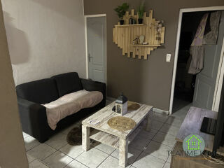  Appartement à louer 4 pièces 65 m²
