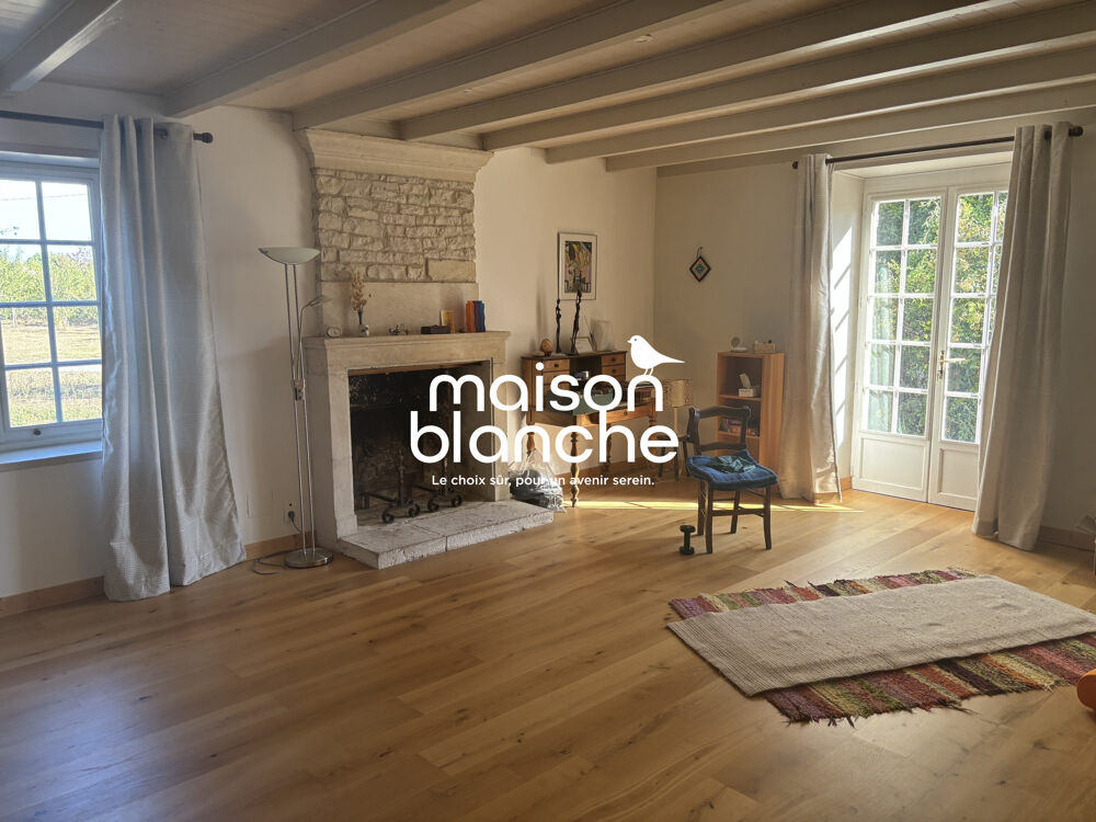 Vente Maison Maison à vendre Saint-Saturnin-du-Bois Saint-saturnin-du-bois