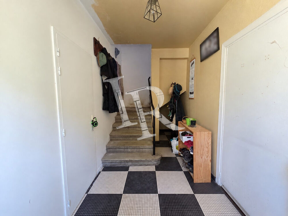 Vente Maison Maison T6 avec dépendances LE PUY-EN-VELAY Le puy-en-velay