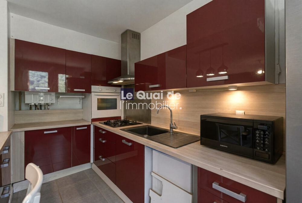 A VENDRE: APPARTEMENT T4 LES 3 PONTS