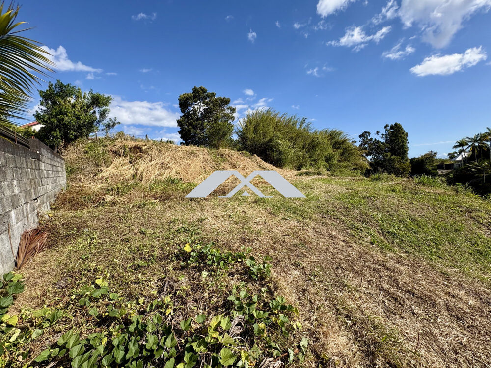   Terrain constructible – Saint-Perre / Mont Vert les Hauts Saint-pierre
