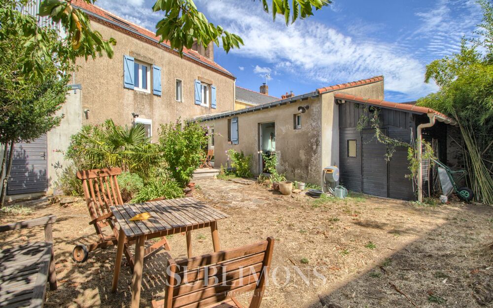 Maison authentique de bord de Loire