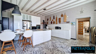  Maison à vendre 8 pièces 220 m²