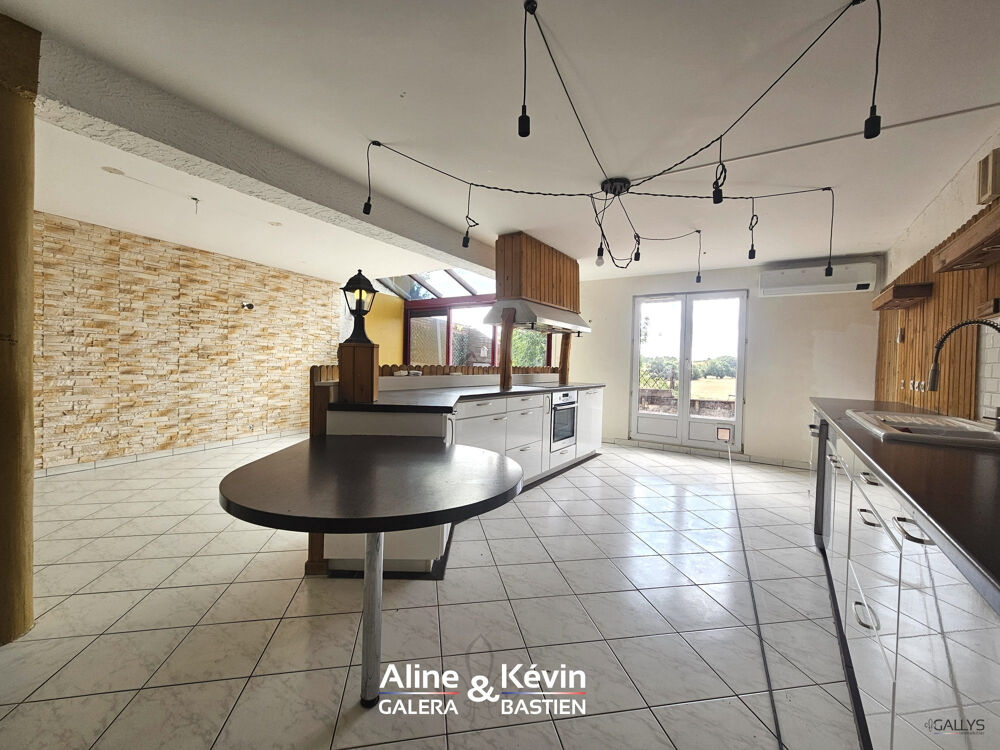 Vente Maison Maison familiale avec piscine Beux