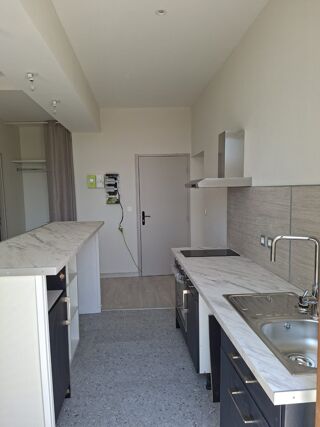  Appartement à louer 2 pièces 44 m²