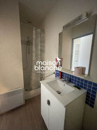  Appartement à louer 1 pièce 19 m²