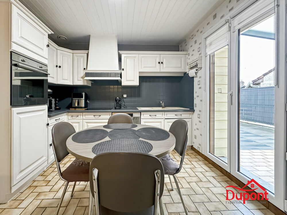 Pavillon individuel de plain-pied avec sous-sol à La Franchevil