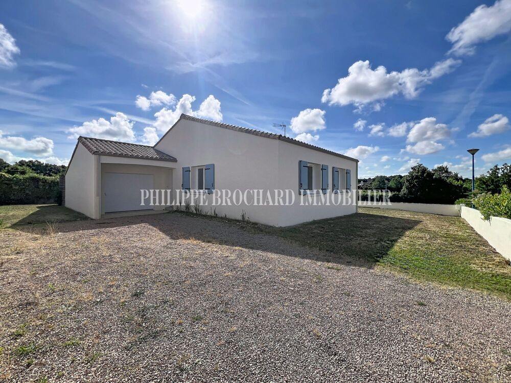 Location Maison plain pied 3 chambres + garage Le poiré-sur-vie