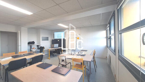 Rez&eacute;- Bureau 130 m2 1974 44400 Rez�