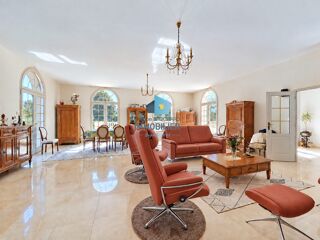  Maison à vendre 11 pièces 488 m²