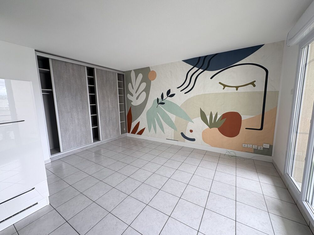Location Appartement TRES BEAU T2 AVEC TERRASSE ET GARAGE Villeurbanne
