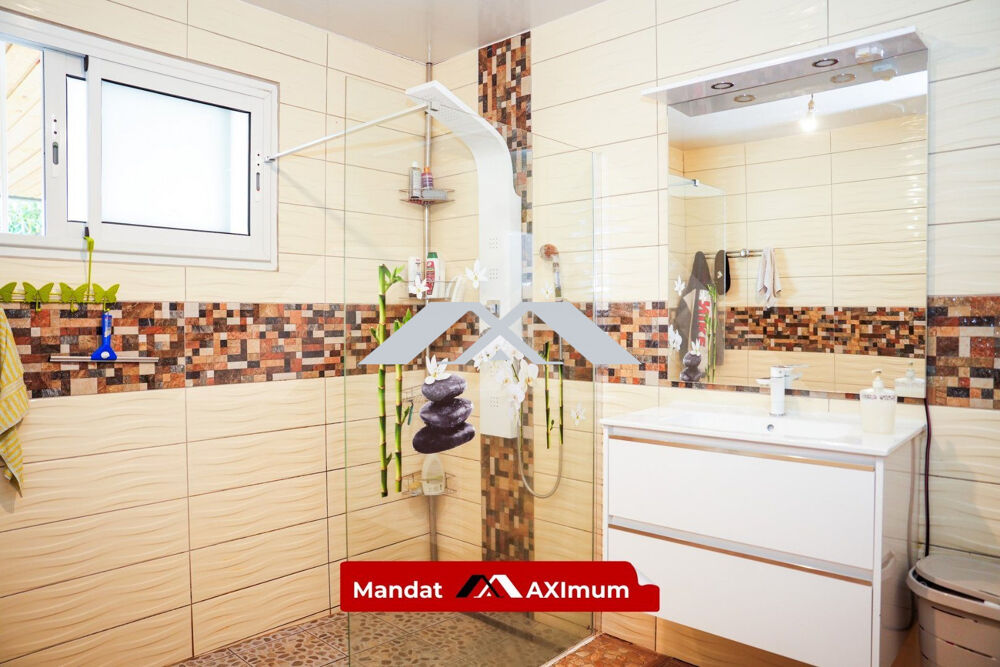 � vendre  Maison Saint-Pierre (97410)