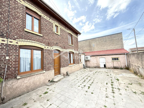   Maison individuelle avec grand jardin � Wingles Maison - 5 pi�ce(s) - 122 m�