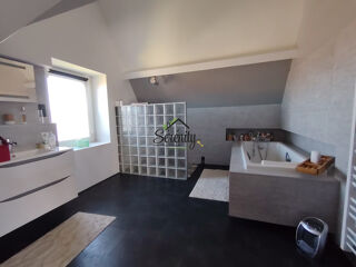  Maison à vendre 8 pièces 209 m²