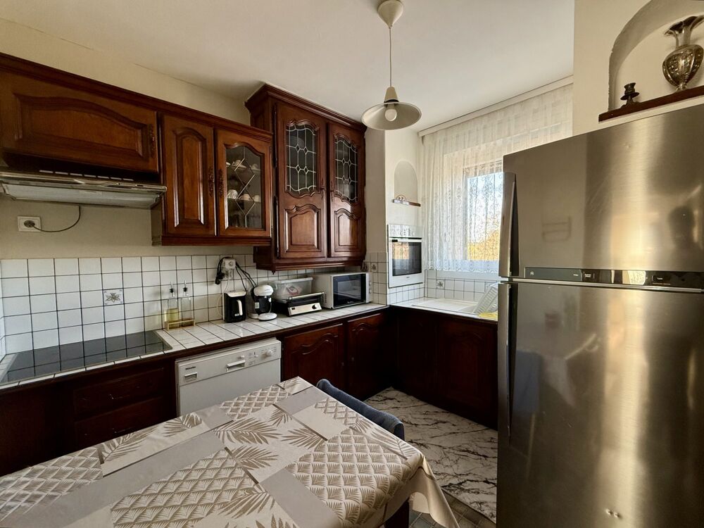 Vente Appartement T4 avec parking dans une résidence rénovée Saint-jean-de-la-ruelle