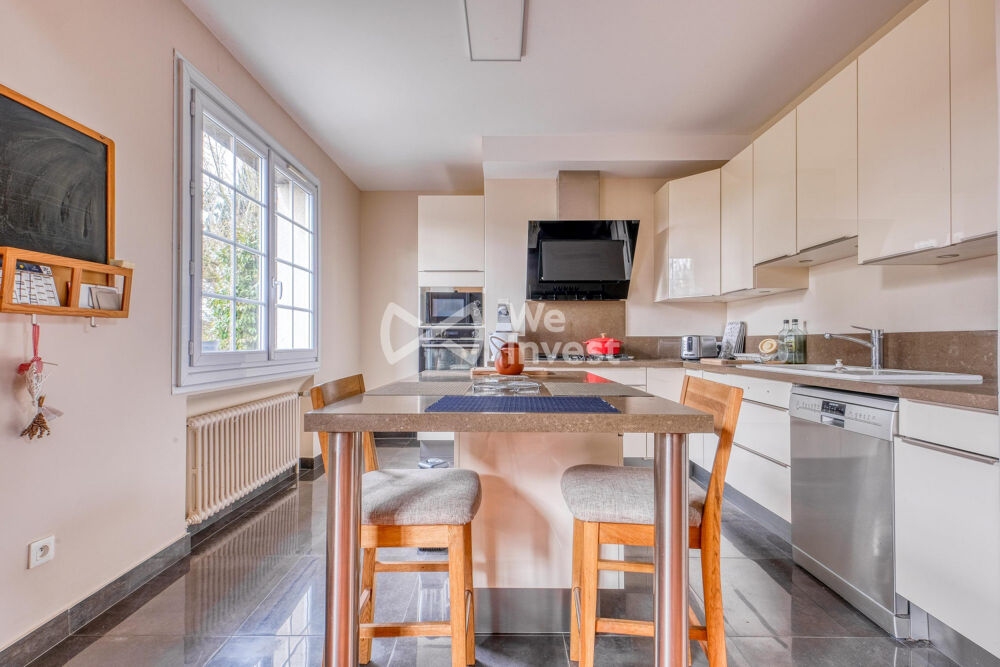 à vendre  Maison Magny-le-Hongre (77700)