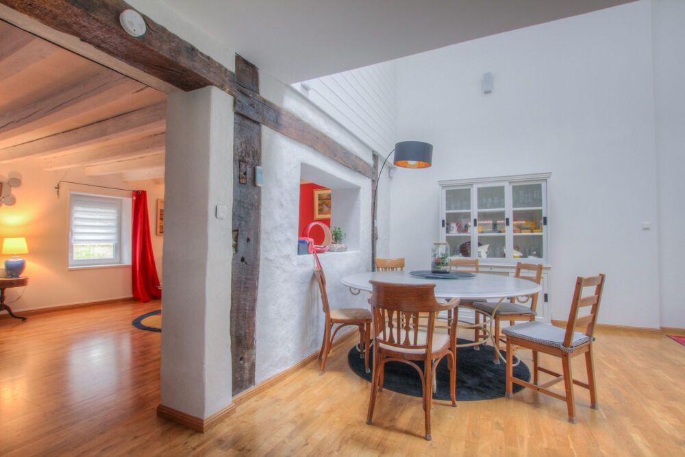 � vendre  Maison P�ron (01630)