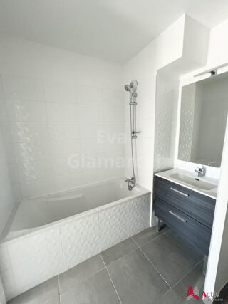  Appartement � vendre 3 pi�ces 67 m�