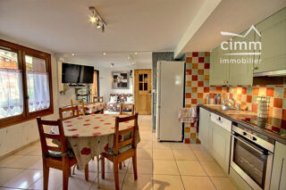 Maison à vendre 14 pièces 266 m²