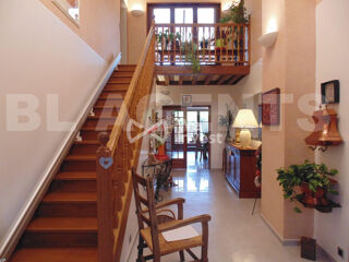  Maison � vendre 10 pi�ces 327 m�