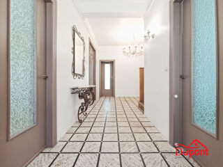  Maison à vendre 7 pièces 267 m²