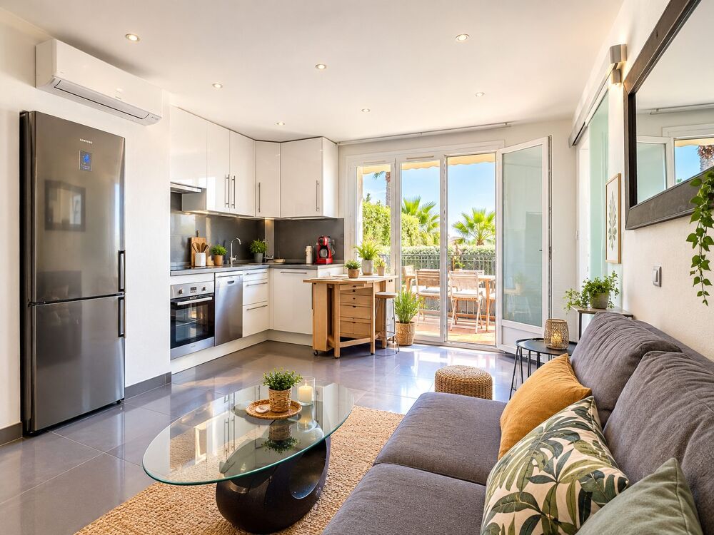 Vente Appartement à 600 m de la plage de FABREGAS T2 DE 27 m² AVEC PARKING PRIVA La seyne-sur-mer