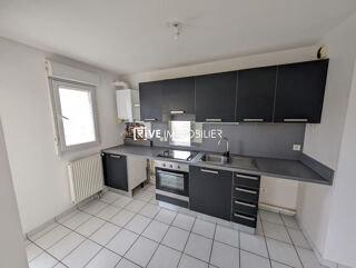  Appartement � louer 4 pi�ces 75 m�