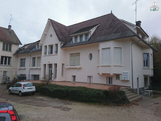  Immeuble à vendre 547 m² Bézouotte