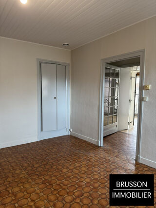  Appartement à louer 3 pièces 58 m²