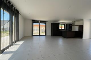  Maison  vendre 5 pices 109 m