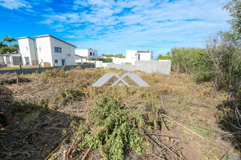   Terrain Plat 631 m² – Quartier Très Recherché – Secteur R 