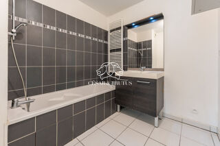  Appartement � vendre 3 pi�ces 60 m�