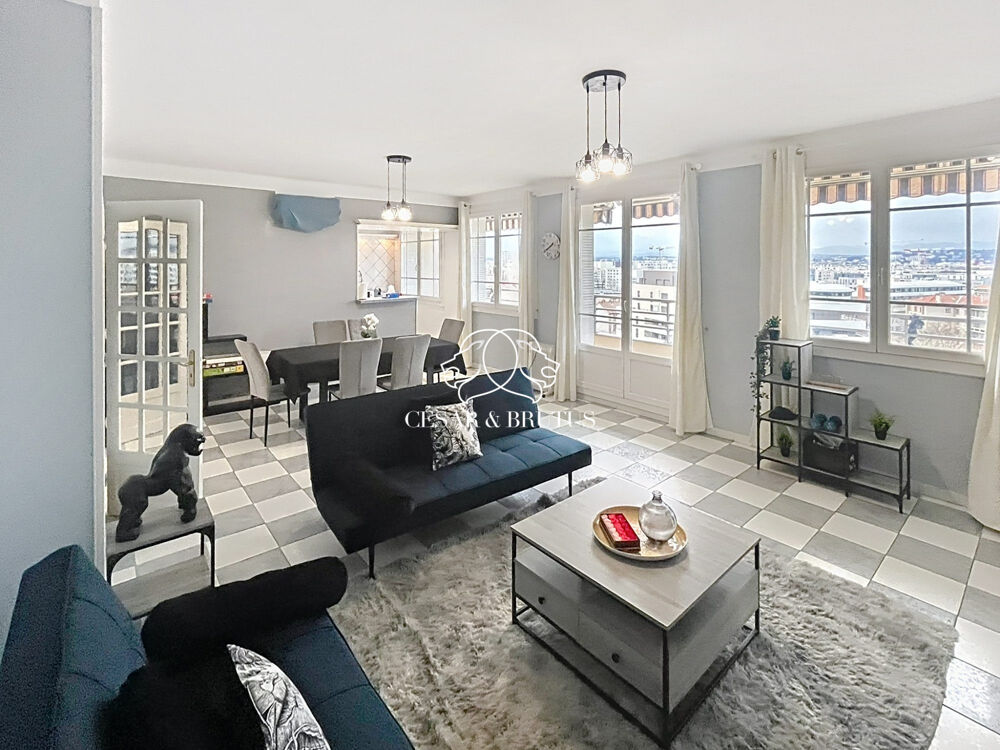 Appartement 4 pièces 81 m² · à Lyon 8 · 81 m² · 299 000 €