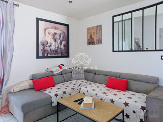  Maison à vendre 8 pièces 184 m²