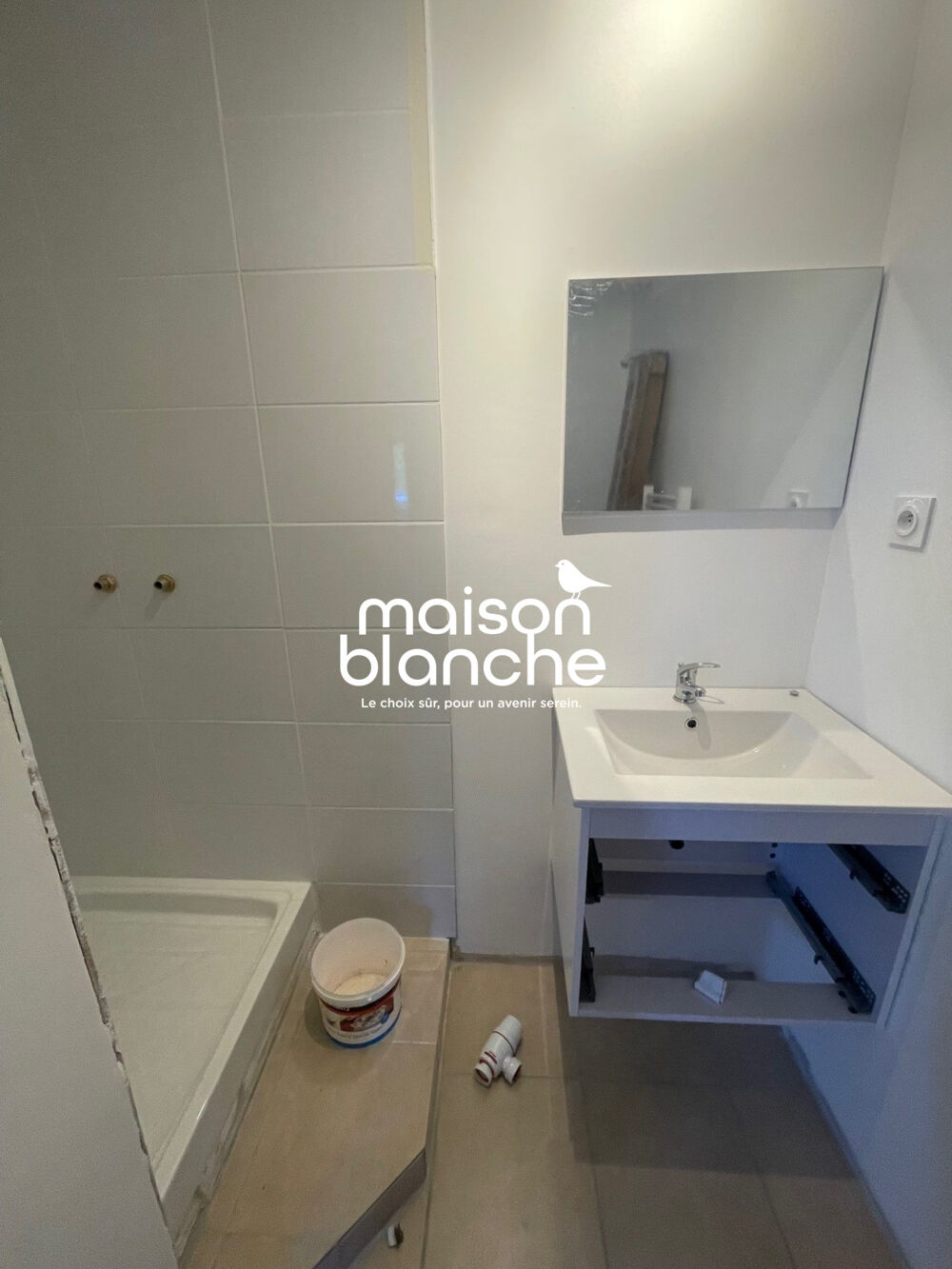 Vente Maison Maison à vendre Les Églisottes-et-Chalaures Les Églisottes-et-chalaures