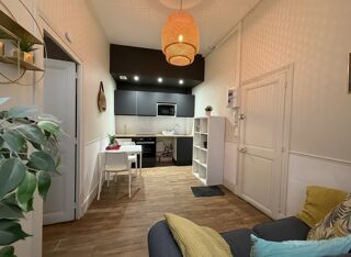  Immeuble à vendre 79 m²